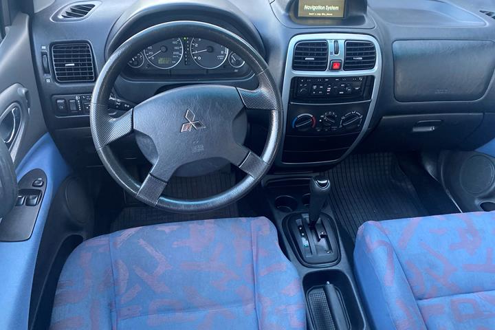 undefined Mitsubishi Space Star fra 2004