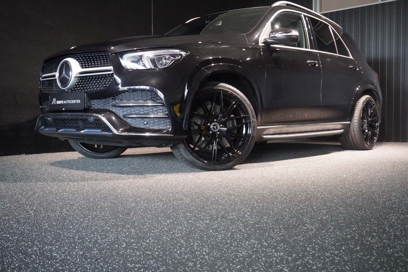 Sort Mercedes GLE400 d fra 2020