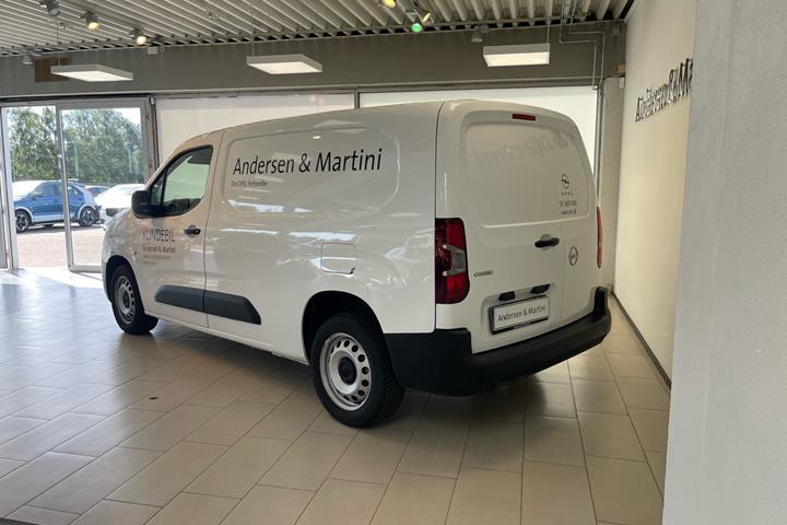 Hvid Opel Combo fra 2022