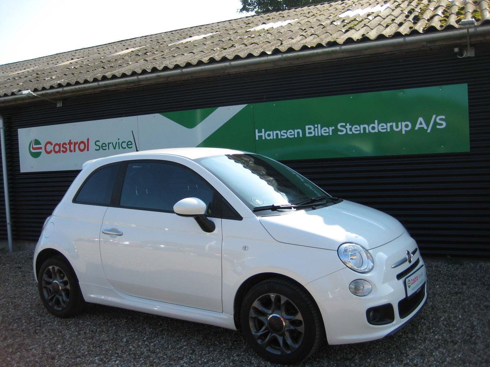 Hvid Fiat 500 fra 2016