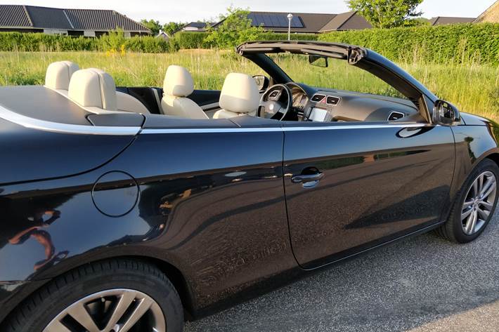 Sort VW Eos fra 2006