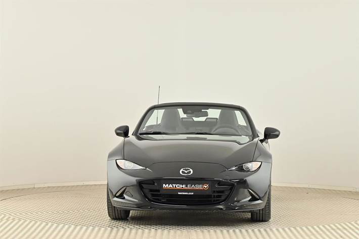 Sort Mazda MX-5 fra 2023