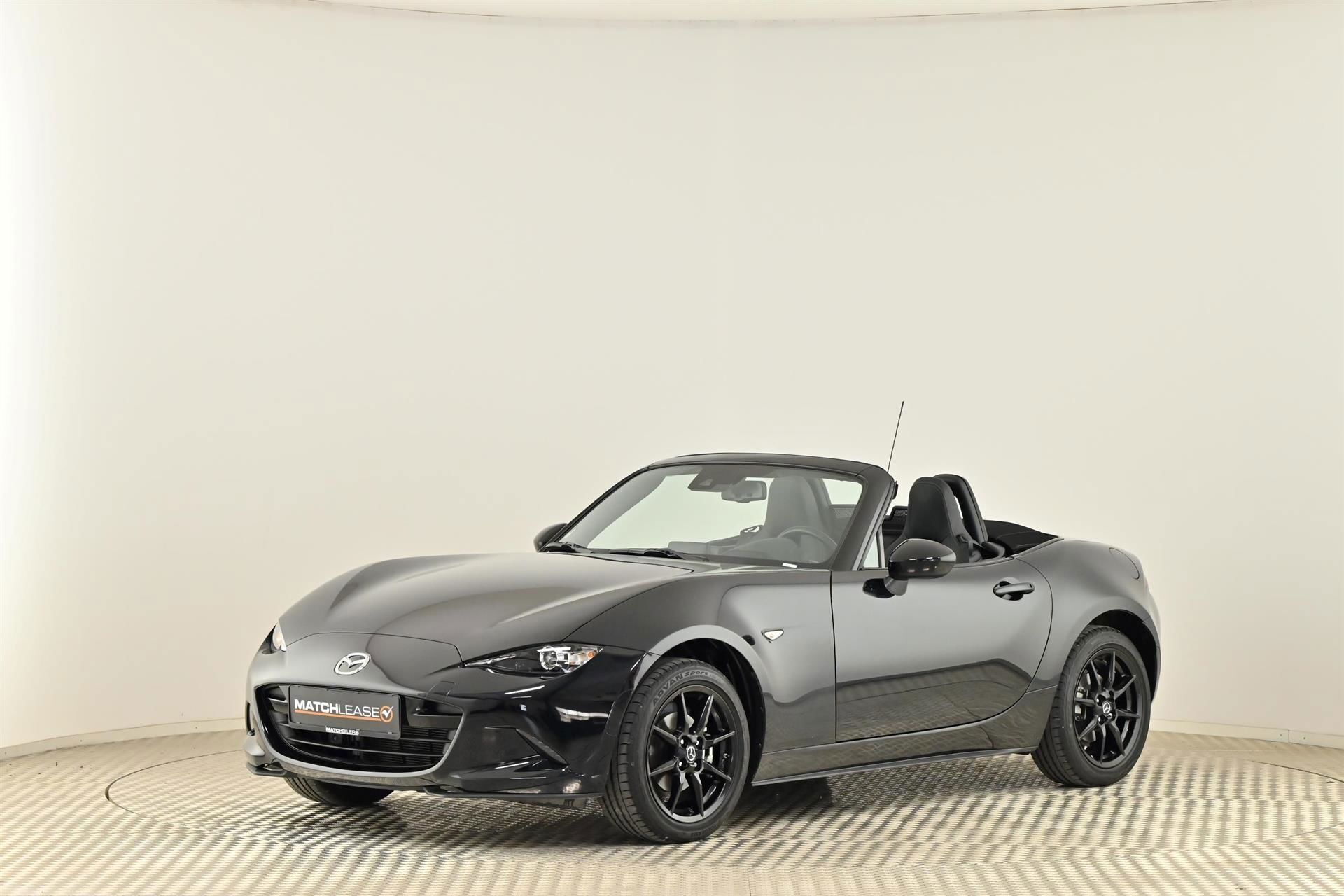 Sort Mazda MX-5 fra 2023