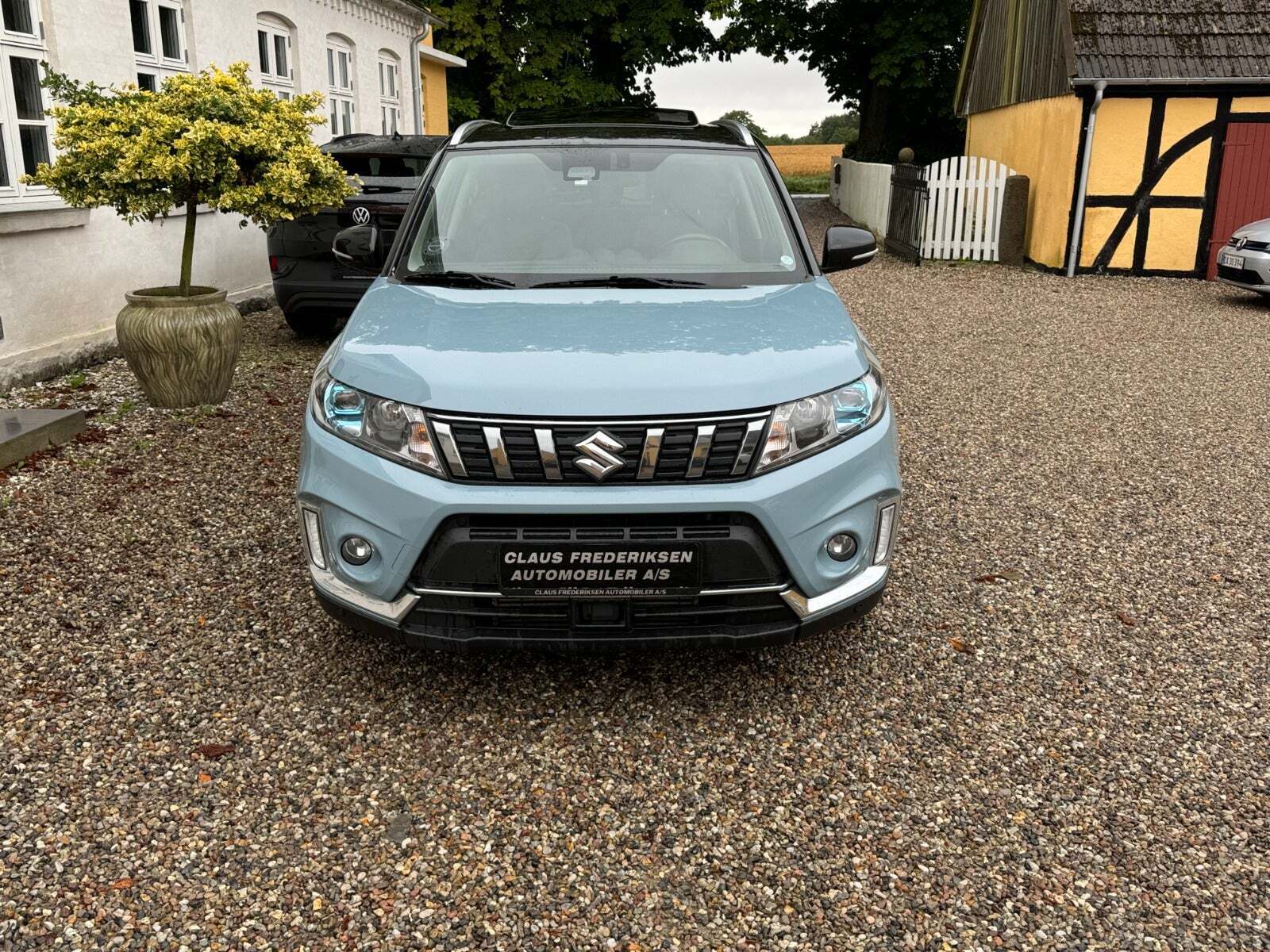 Blå Suzuki Vitara fra 2020