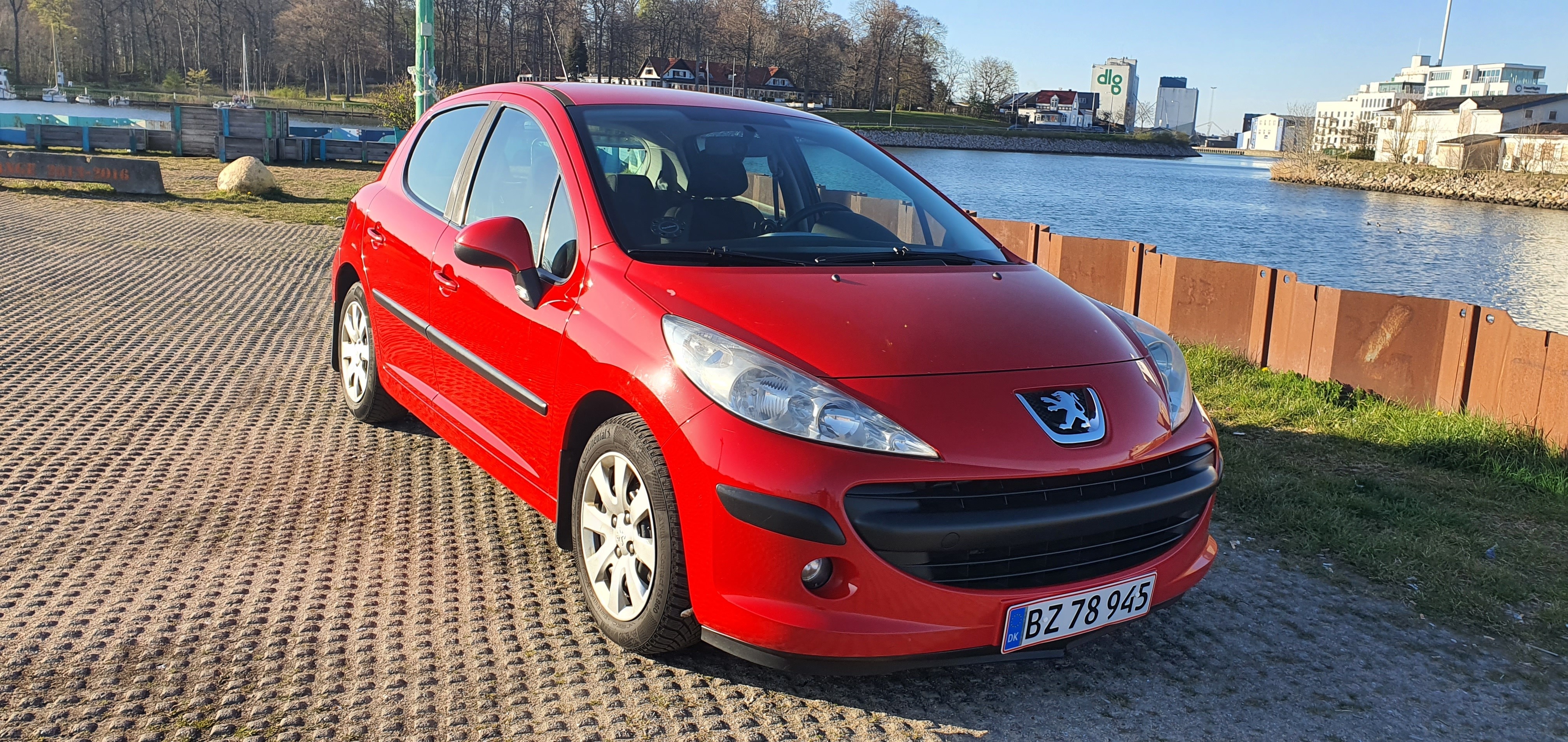 Peugeot 207 1,4 HDI 5 D