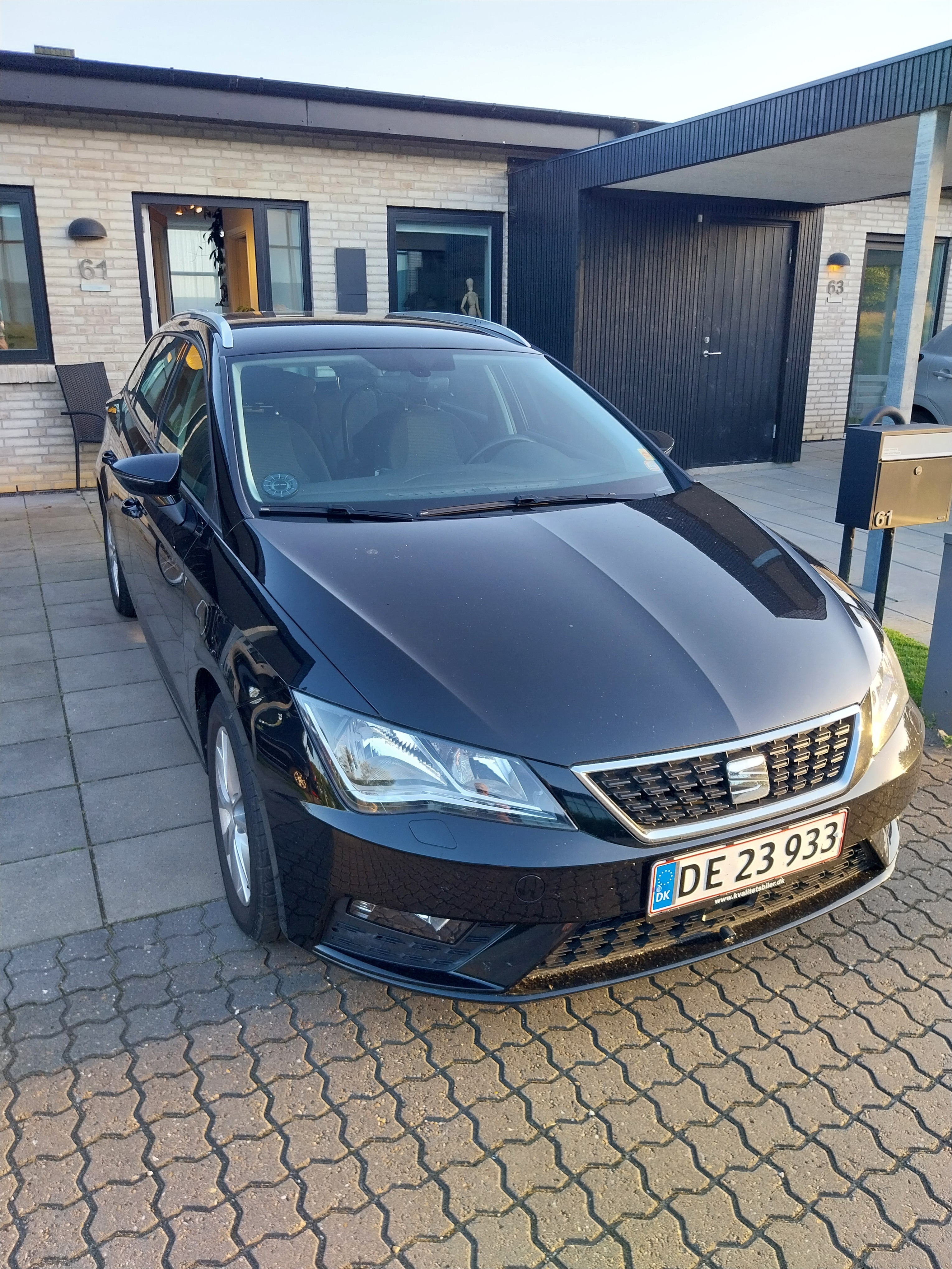 Sort Seat Leon fra 2019
