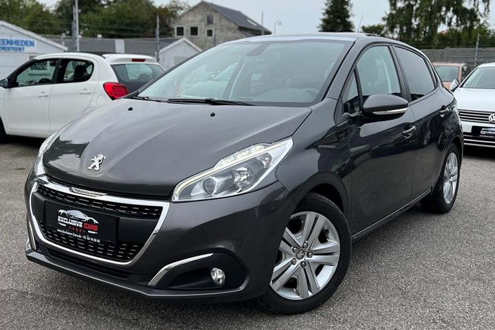 undefined Peugeot 208 fra 2018 set udefra