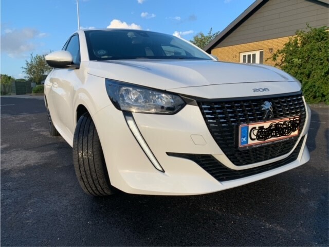 Peugeot 208 1,2 PureTech 100 5D