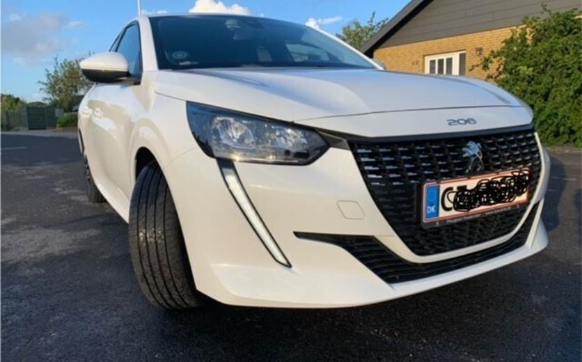 Peugeot 208 1,2 PureTech 100 5D