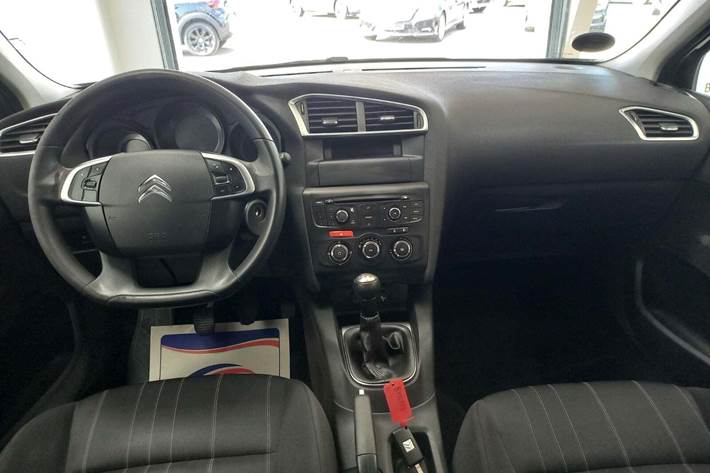 Blå Citroën C4 fra 2012