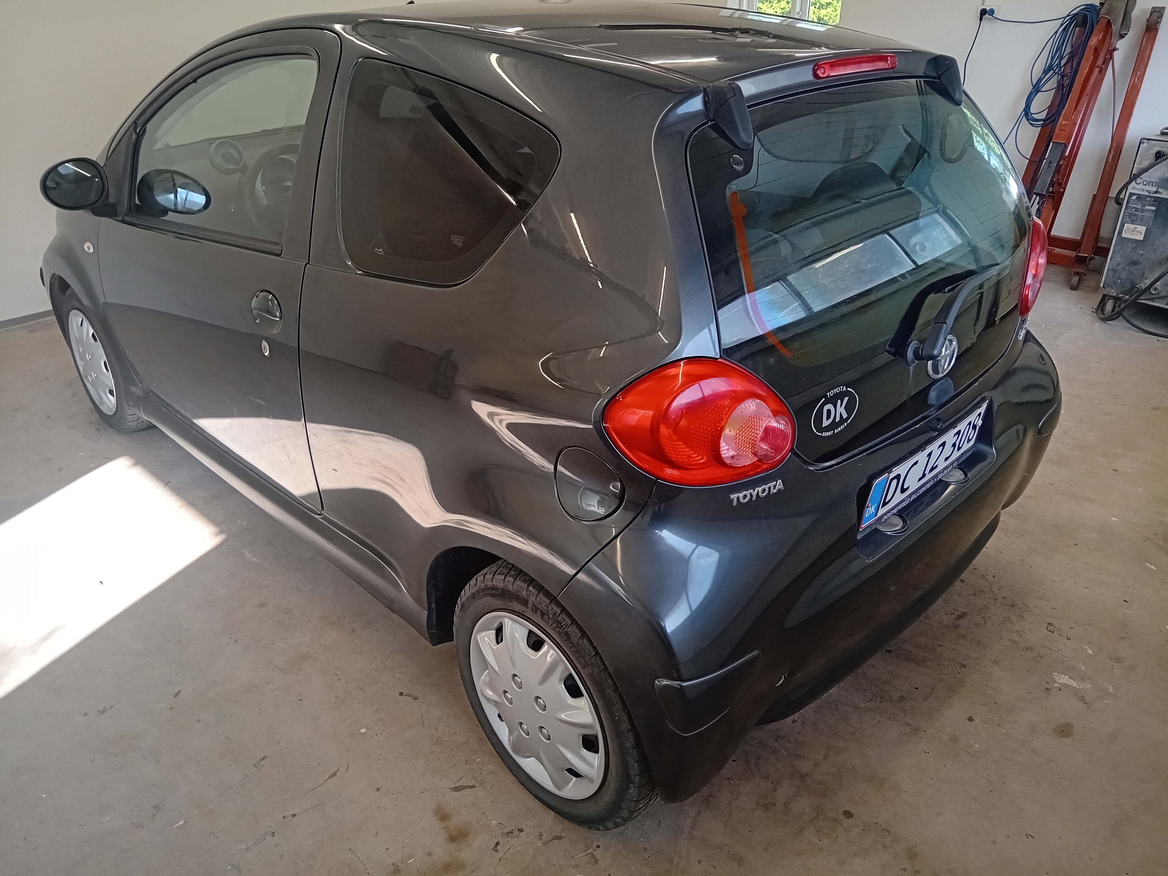 Toyota Aygo 1,0 3-DØRS HB
