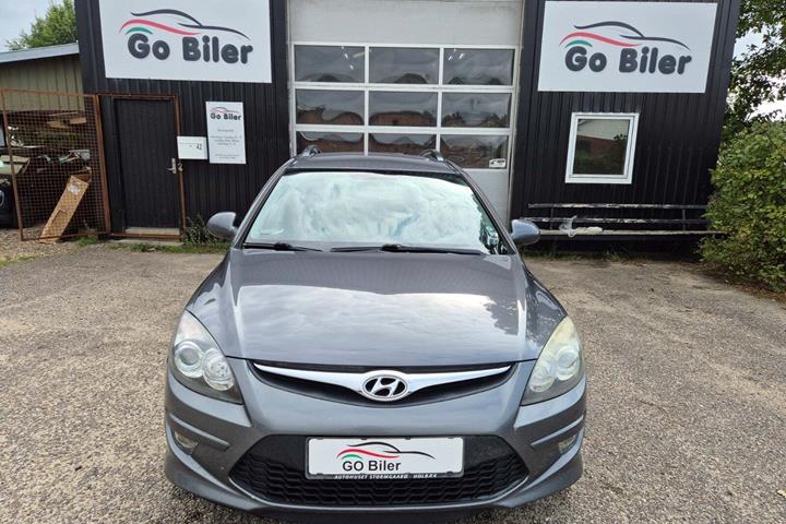 Grøn Hyundai i30 fra 2010