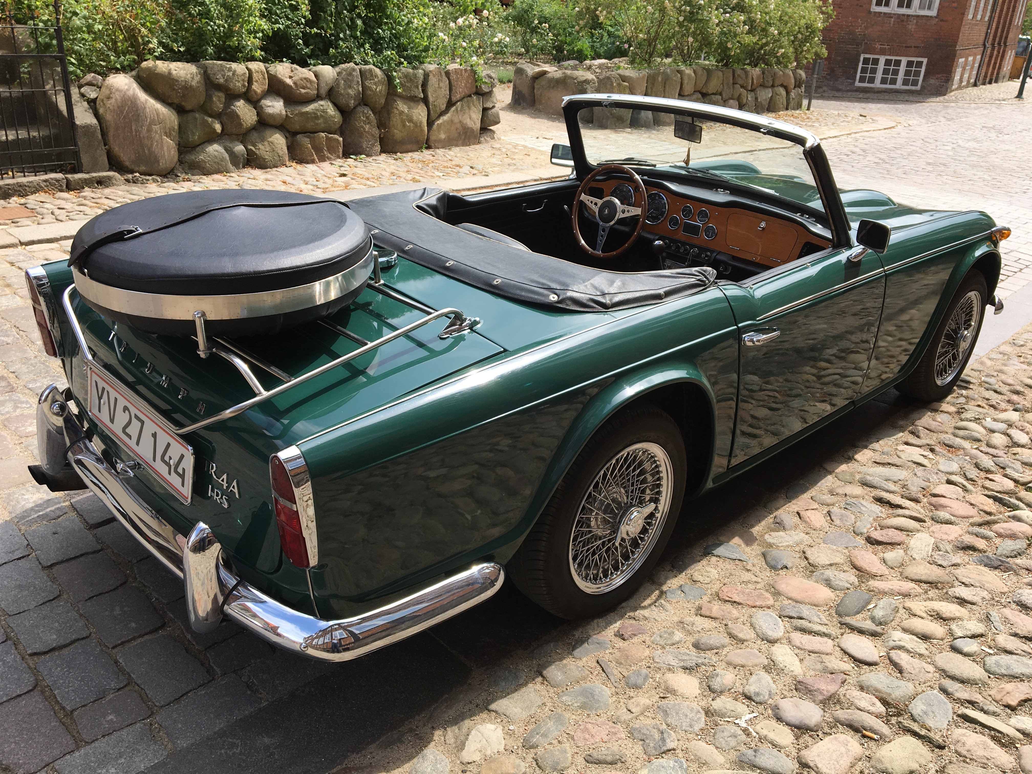 Triumph TR4A 2,1 UOPLYST