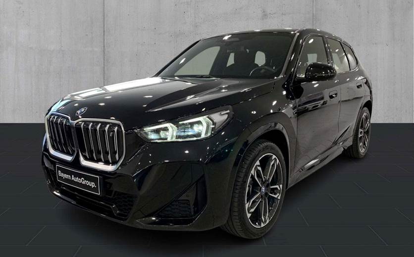BMW iX1