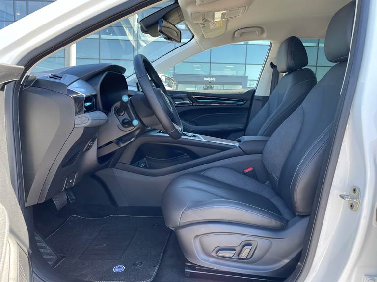 MG MG5 Electric EL Standard Range Luxury 177HK Stc Trinl. Gear