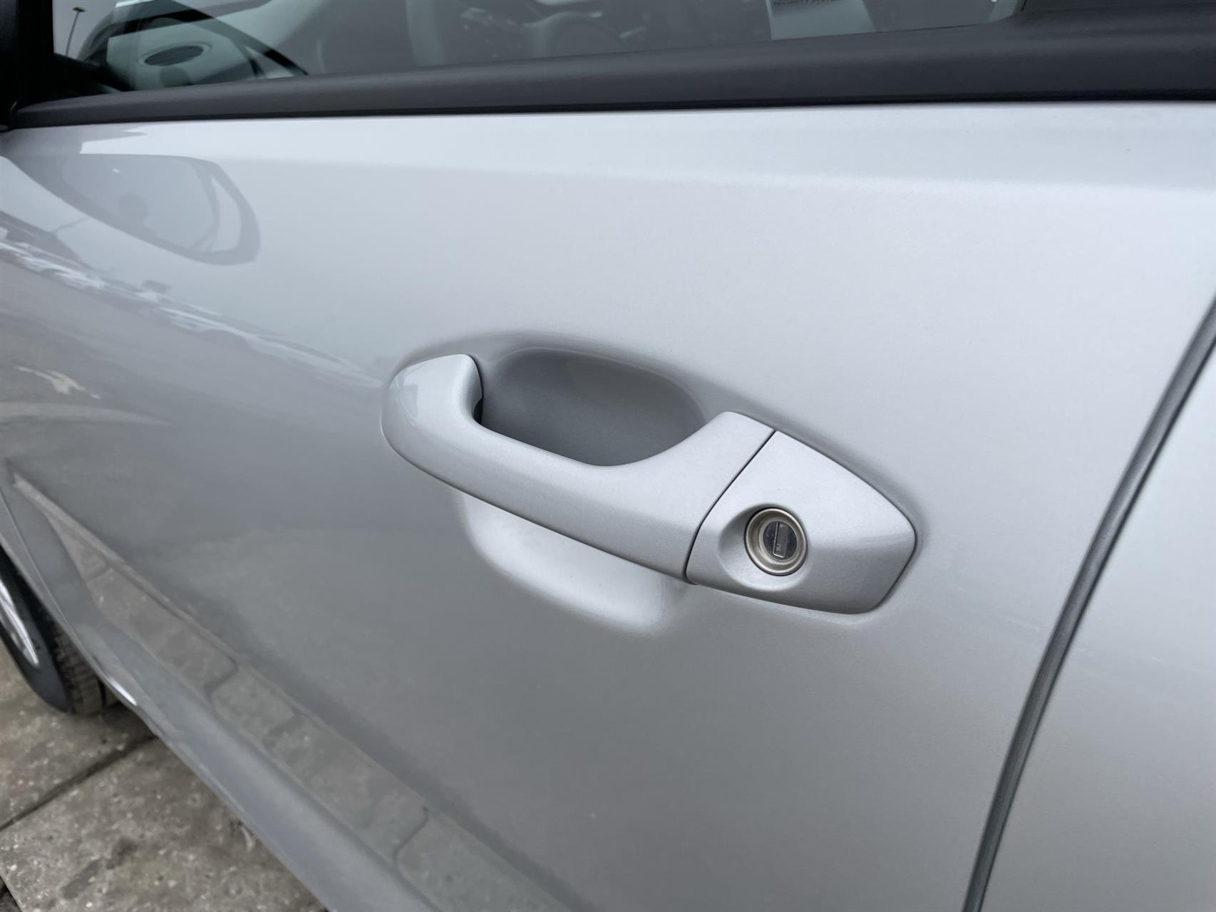 Kia Rio 1,0 T-GDI  Mild hybrid Upgrade DCT 120HK 5d 7g Aut.