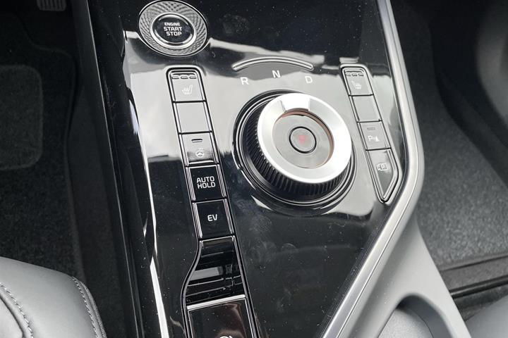 Hvid Kia Niro fra 2022