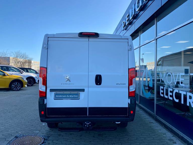 Peugeot Boxer 2,2 435 L2H1 BlueHDi Premium 165HK Van 6g