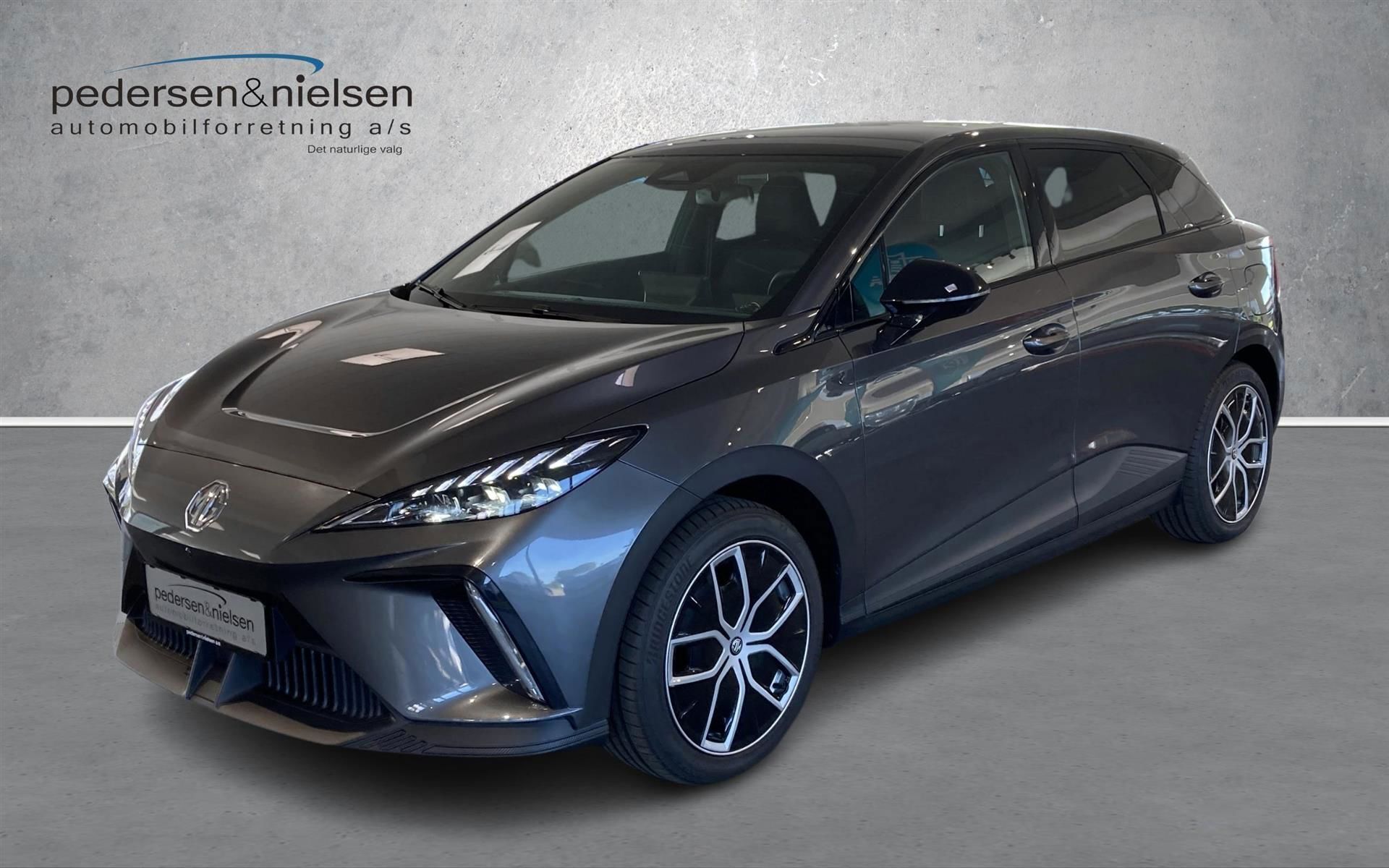 MG MG4 Electric EL Luxury 204HK 5d Aut.