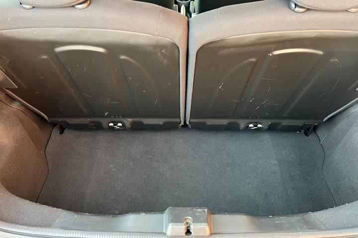 Grå Citroën C1 fra 2015