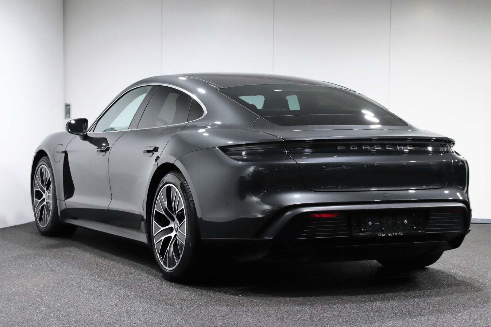 Porsche Taycan 4S