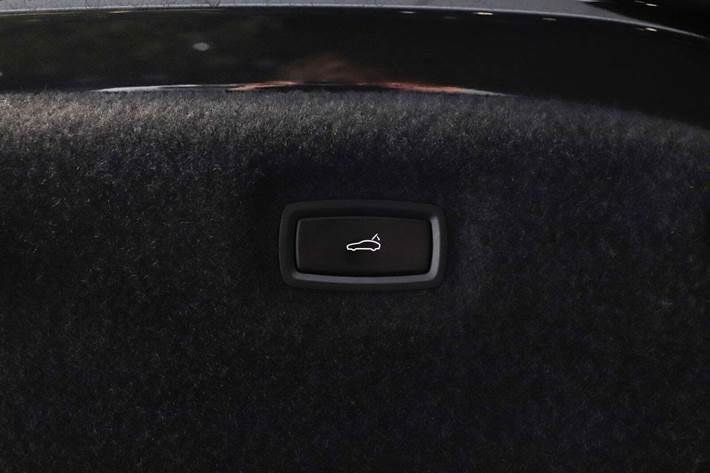 Grå Porsche Taycan 4S fra 2021