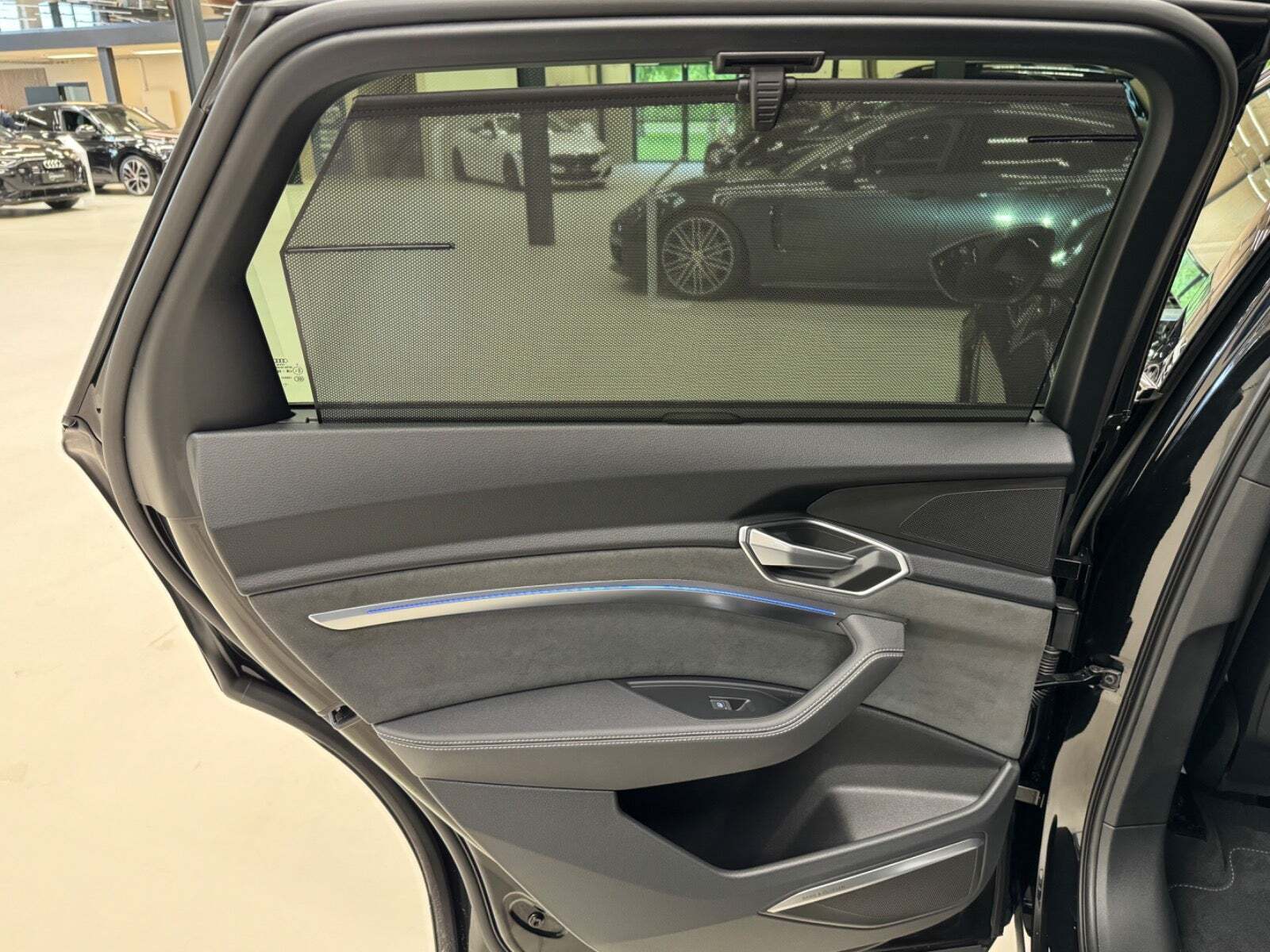 Sort Audi e-tron S fra 2022