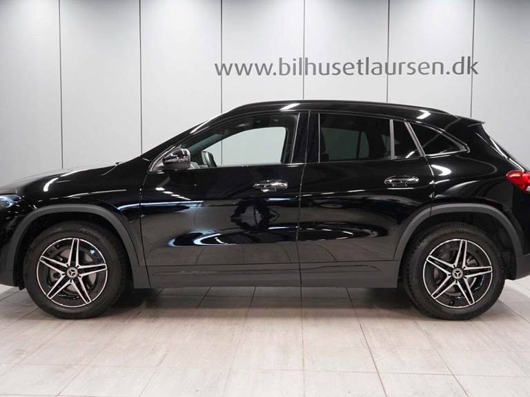 Mercedes EQA300 AMG Line 4Matic