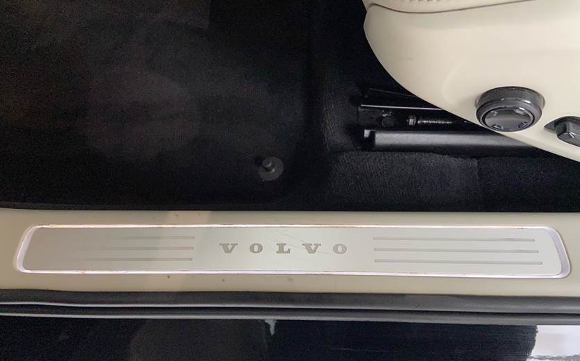 Volvo V90 Cross Country