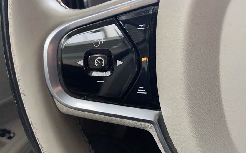 Volvo V90 Cross Country