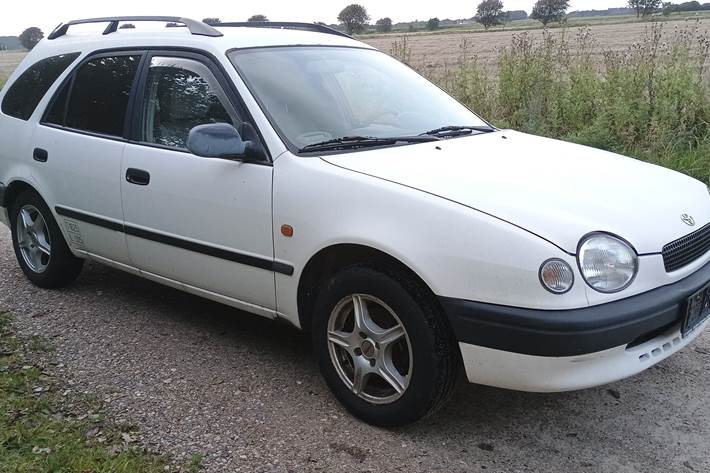 undefined Toyota Corolla fra 1997