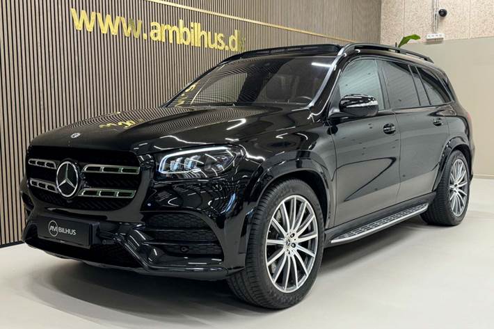 Sort Mercedes GLS400 d fra 2020 set udefra