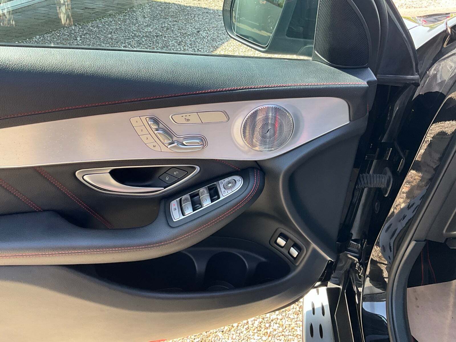 Sort Mercedes GLC43 fra 2016