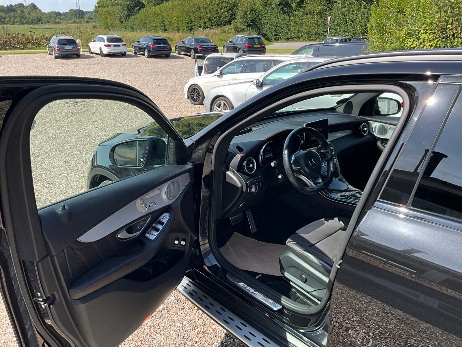 Sort Mercedes GLC43 fra 2016