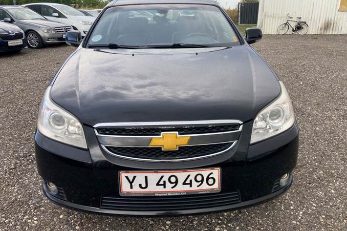 Sort Chevrolet Epica fra 2006
