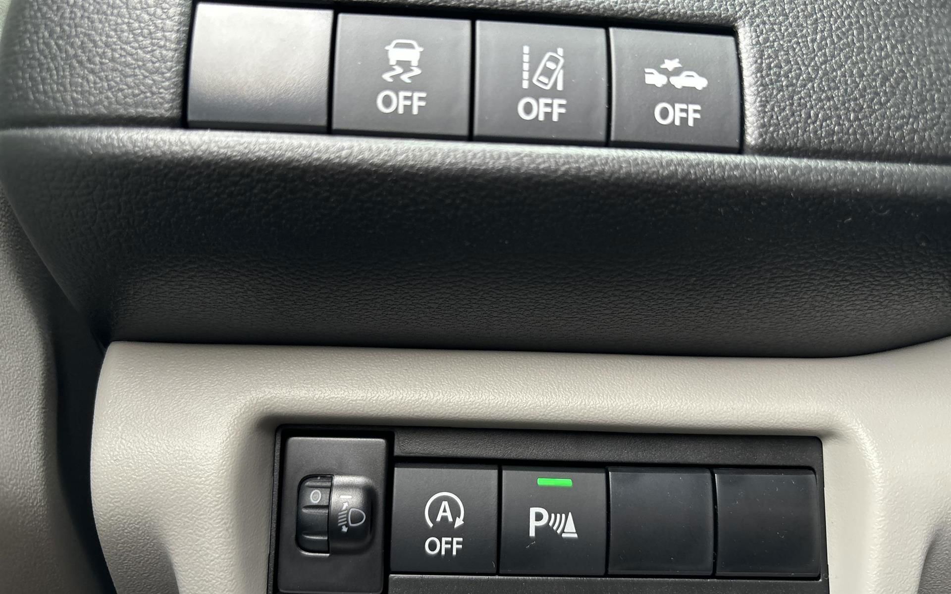 Rød Suzuki Swift fra 2024