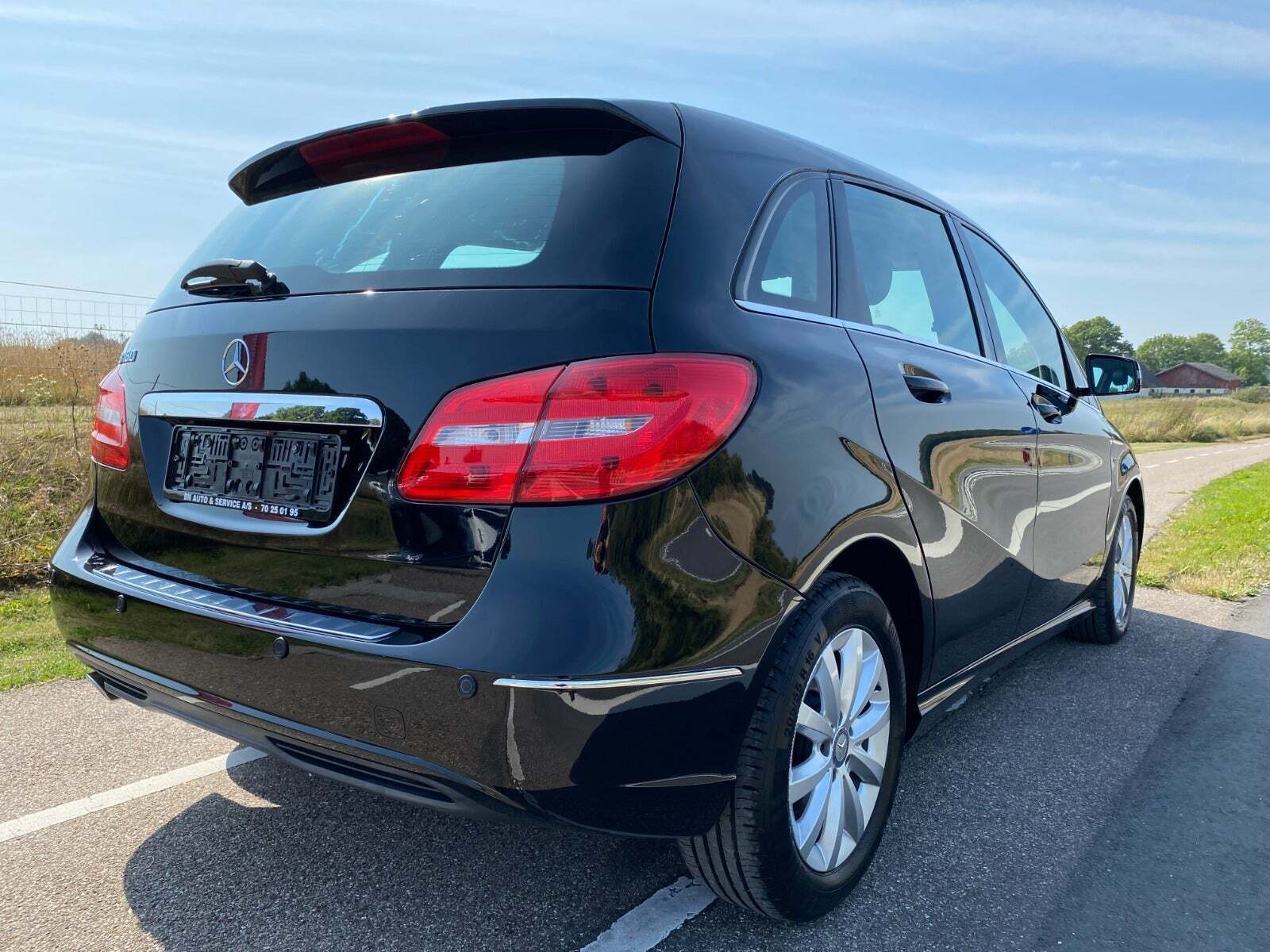 Mercedes B180