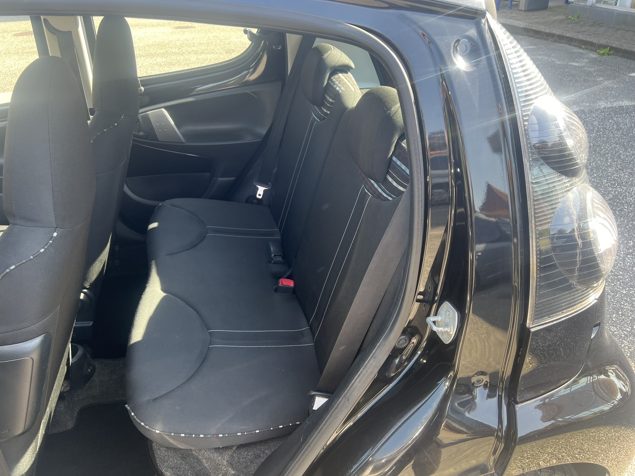 Sort Citroën C1 fra 2013