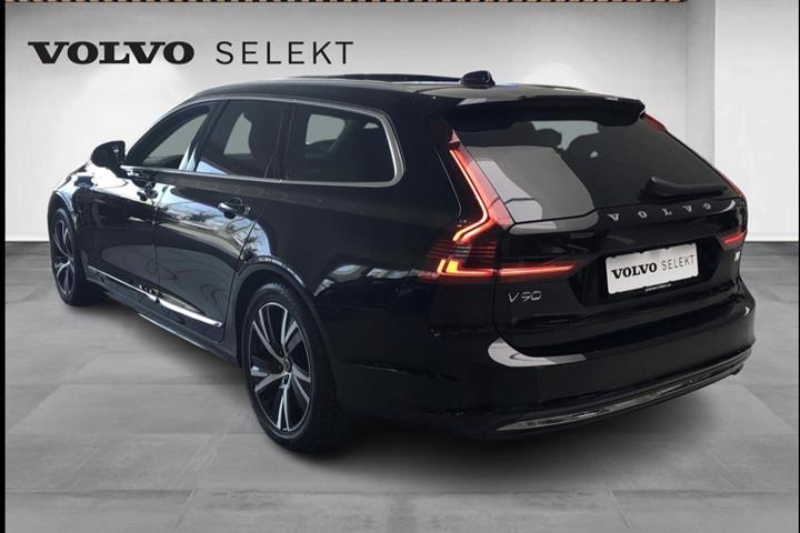 Sort Volvo V90 fra 2022