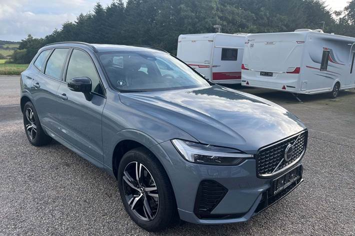undefined Volvo XC60 fra 2022 set udefra