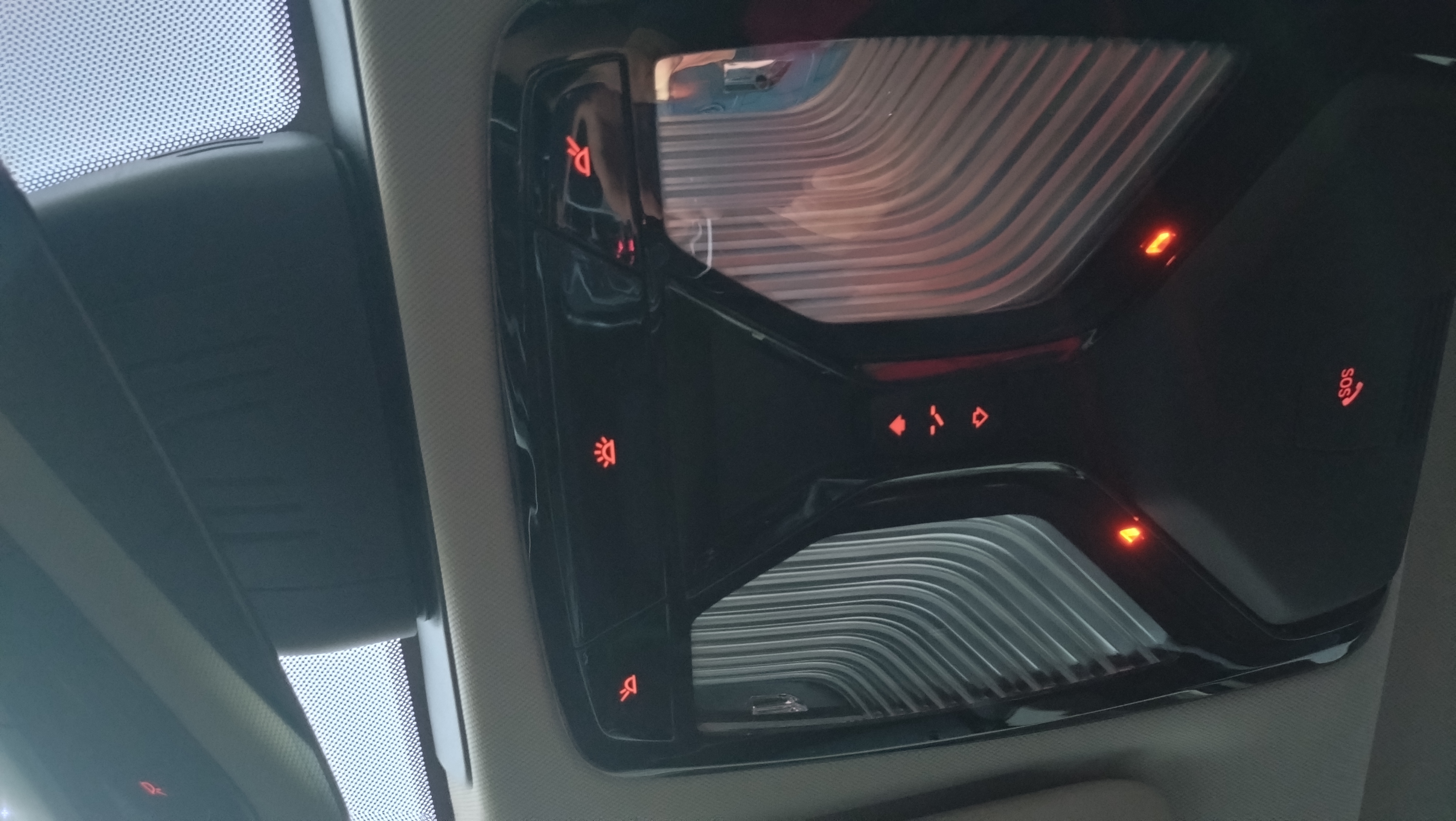 Sort BMW i4 fra 2023