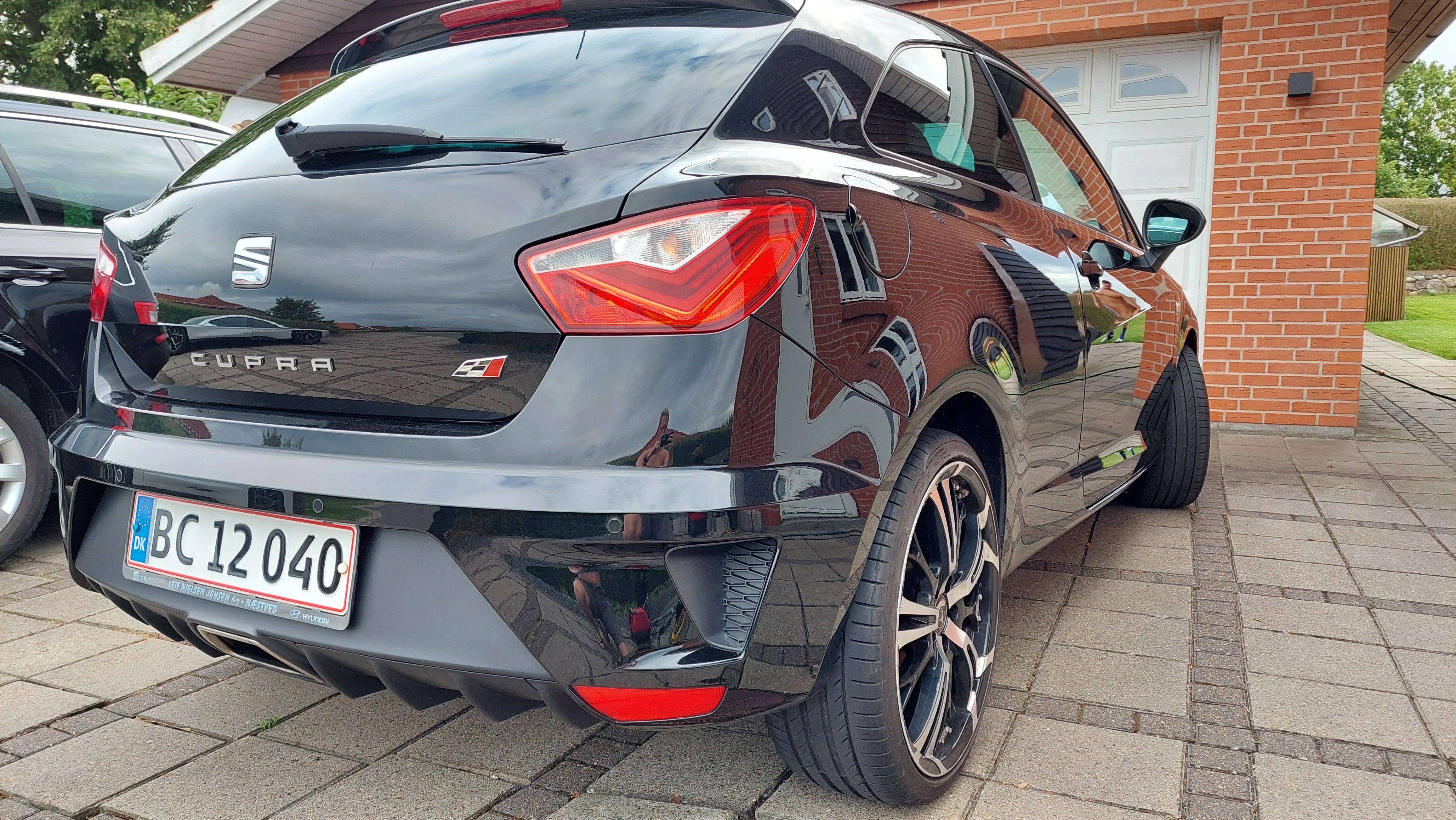 Sort Seat Ibiza fra 2016