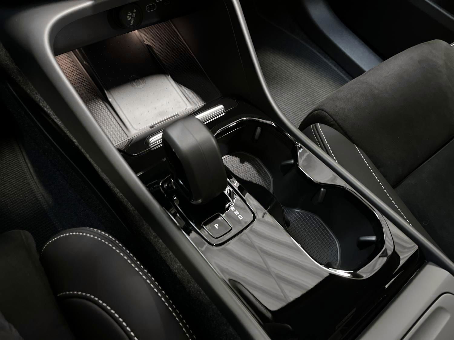 Volvo EC40