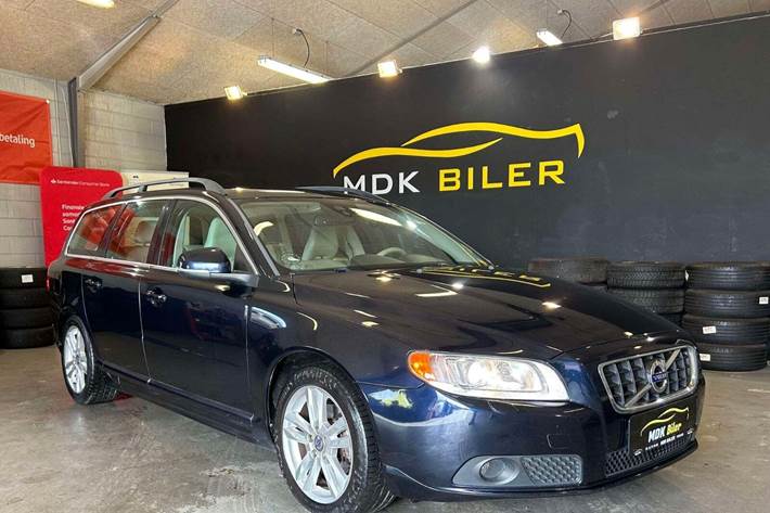 undefined Volvo V70 fra 2012 set udefra