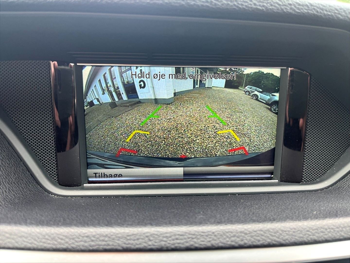 Sort Mercedes E200 fra 2013