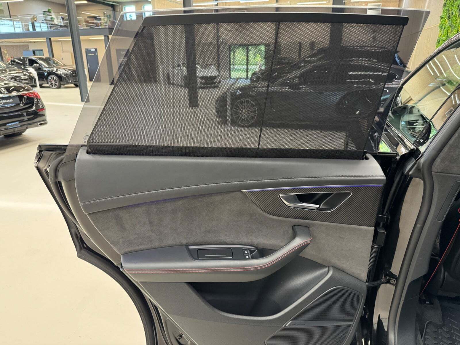 Sort Audi RS Q8 fra 2021