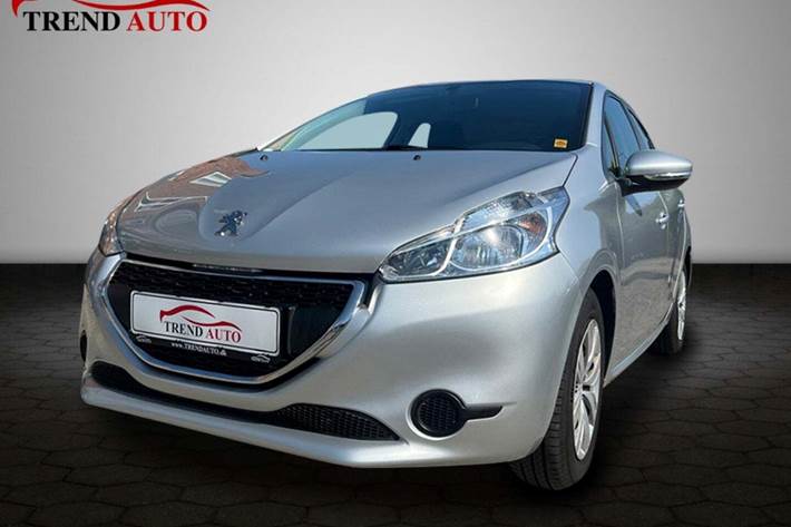 Sølv Peugeot 208 fra 2014