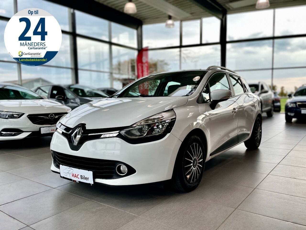 undefined Renault Clio IV fra 2015 set udefra