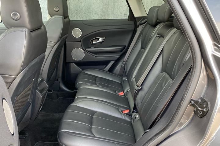 Sort Land Rover Range Rover evoque fra 2019