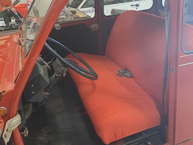 Citroën 2CV UOPLYST